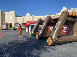 IMG 1242 1744296133 Double Axe Throw Inflatable Game